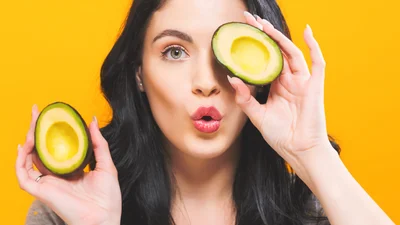 Аво-авокадо: в чем безумная польза этого фрукта для женщин
