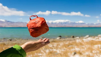 Британцы сдают в аренду летающие палатки