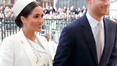 Меган Маркл планирует тайно рожать и не показывать первенца сразу же после родов