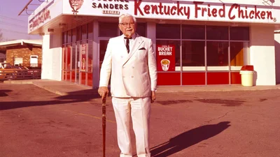 KFC показала новий образ полковника Сандерса – тепер це татуйований юнак