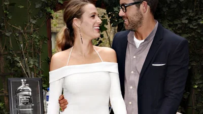 На этом фото Блейк Лайвли и Райан Рейнольдс - настоящие влюбленные коты