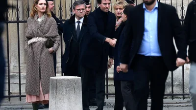 Наталя Водянова та Антуан Арно відвідали Нотр-Дам