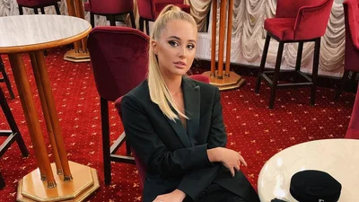Молода дружина Миколи Тищенка розкішно відсвяткувала своє 24-річчя