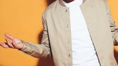 Невгамовний Володимир Остапчук зняв пародію на пісню “Время и стекло”, і це дуже ржачно