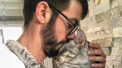 Мужчины и их котики - самые милые фото, которые только можно представить