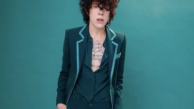 LP розповіла, як реагує на те, що її плутають із чоловіком, і де одружиться з коханою