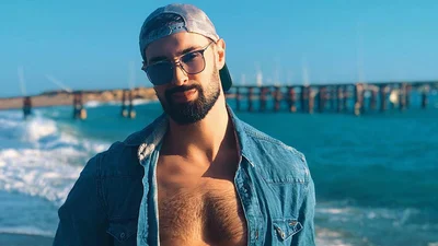 Тесные плавки Виталия Козловского произвели фурор в Instagram