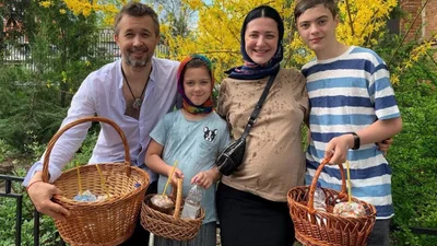 Как украинские звезды праздновали Пасху 2019: яркие фото, курьезы и смешные моменты