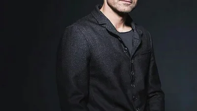 Святославу Вакарчуку - 44: ТОП-5 самых крутых клипов культовой группы "Океан Эльзы"