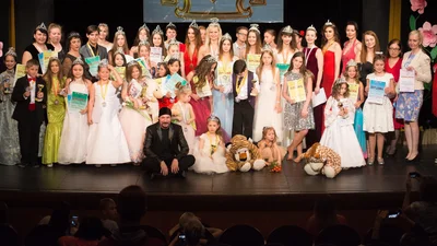 Украинка с необычной внешностью победила в международном детском конкурсе красоты