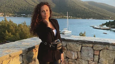 Настя Каменских показала редкое фото с родителями, оно умилит твое сердце