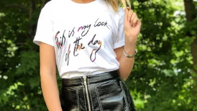 Леся Нікітюк добряче накачала ніжки, щоб демонструвати екстремальні міні-сукні