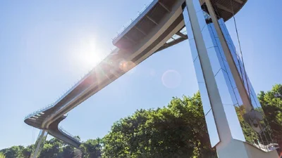 У киевского "моста Кличко" появился ржачный Instagram, и он "не выдерживает"