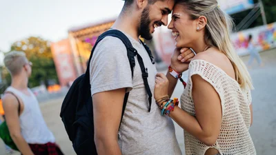 5 правил, которые ты должен придерживаться во время секса на фестивалях