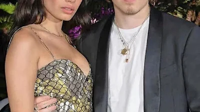 Красавчик Бруклин Бекхэм опроверг скандальные слухи о проблемах с девушкой одним фото