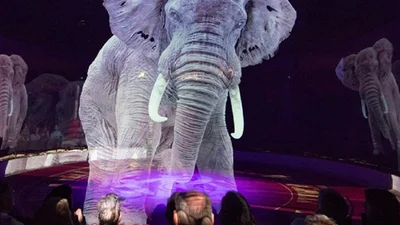 В немецком цирке настоящих животных заменили их голограммами, и это зрелище сказочное