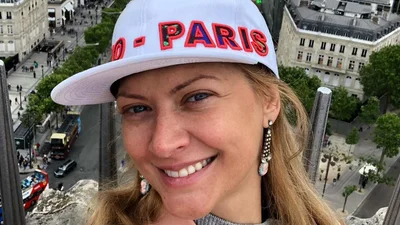 Татьяна Литвинова празднует день рождения в Париже и признается этому городу в любви