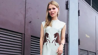 Оля Фреймут засветила роскошное декольте, которым похвастается не каждая мама троих детей