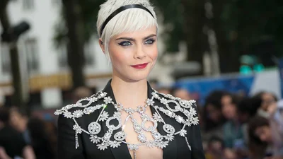 Кара Делевинь будет жить вместе с любимой девушкой – у них все серьезно