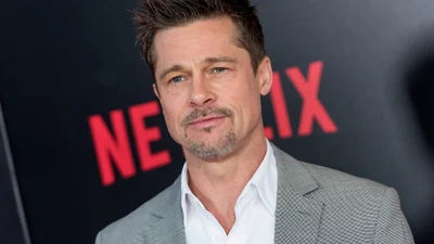 Бред Пітт тиждень не змінював одяг, і фани занепокоєні