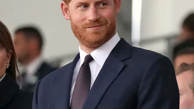 Принц Гарри был влюблен в Дженнифер Энистон, которая старше его на 16 лет