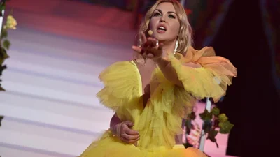 Камалія знайшла іспанського козла, і вважає його дружелюбним