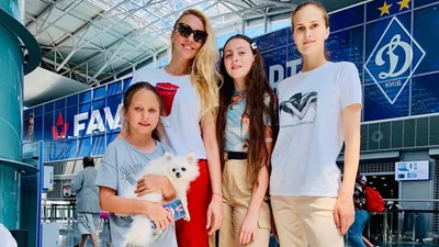 Дочь Оли Поляковой решила стать моделью и помогает ей в этом Алла Костромичева