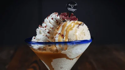 Мороженое со вкусом стейка и виски - новое летнее извращение для гурманов