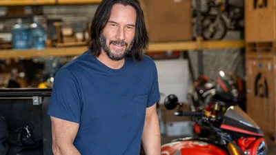 Кіану Рівз збрив свою борідку і став схожий на безхатченка