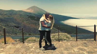 Матвиенко и Мирзоян устроили экзотический отпуск, и от этих фото перехватывает дыхание