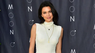 Эта украинка настолько крутая, что фотографирует Кендалл Дженнер топлесс