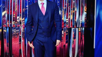 Влад Яма поділився архівним фото з молодою мамою та старшим братом