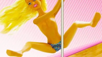 Хулиганка, стриптизерша и фанатка БДСМ: в соцсетях показали тайную жизнь куклы Барби