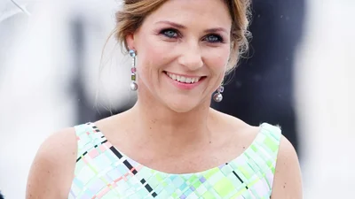 Принцесса Норвегии не побоялась и опубликовала селфи без макияжа с Гвинет Пэлтроу