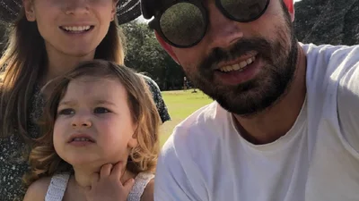 Настя Короткая успела засветить горячую фигуру, подросшую дочь и смену имиджа