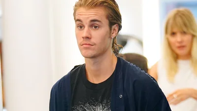 Неочікувано для всіх Джастін Бібер зробив пірсинг, але багатьом це не сподобалося