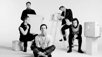 The Neighbourhood едут в Киев: ТОП клипов группы, что покоряют меланхолией