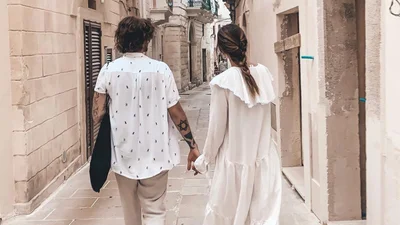 Влюбленные Надя Дорофеева и Владимир Дантес устроили себе необычный отпуск