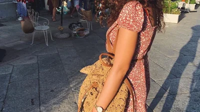 Настя Каменских засветила фигурку в идеальных купальниках, и ты должна выбрать лучший