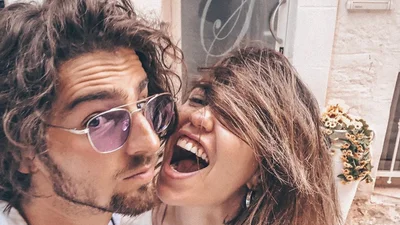 Надя Дорофеева и Вова Дантес повторили сексуальное фото со своего медового месяца