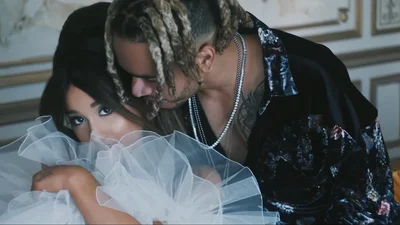 Ариане Гранде приписывают роман с коллегой: кто стал новым бойфрендом певицы