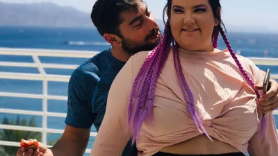 Красавчик-бойфренд Нетты Барзилай засыпал Instagram романтическими фото со звездой