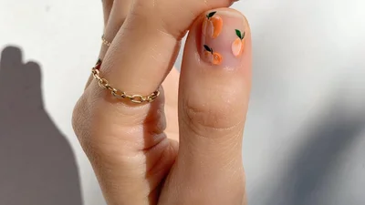 Instagram покоряет новый тренд - фруктовый маникюр