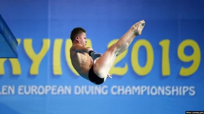 Гордимся: 13-летний украинец стал самым молодым чемпионом Европы по прыжкам в воду