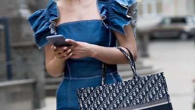 Маша Єфросініна з синіми тінями і солідним пуш-апом потролила Тиждень моди