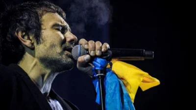 День державного прапора України: як зірки привітали українців зі святом