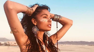 Нереальной красоты скульптуры и голые тела на фестивале Burning Man 2019
