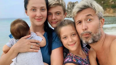 Сергей Бабкин показал милое фото с крестин сына