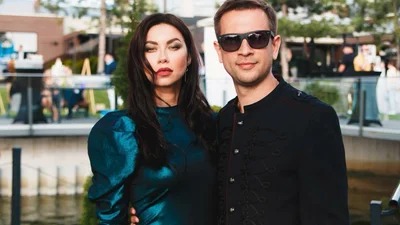 Дмитрий Ступка признался, что полюбил Полину Логунов, когда та села ему на колени