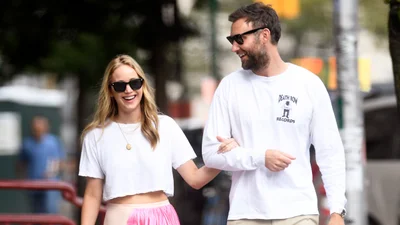 Дженніфер Лоуренс вийшла заміж, і вже відомо, коли вона зіграє пишне весілля